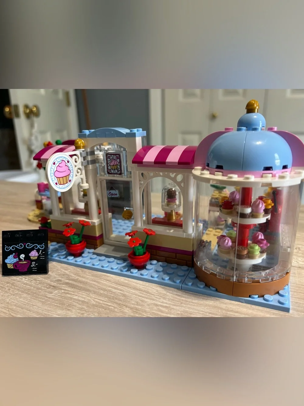 Retired LEGO Friends Cafe & Food Bundle-4 sets!